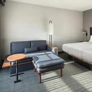 Courtyard By Marriott *** Rye